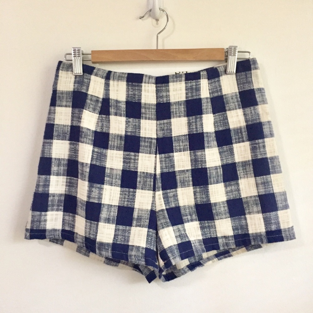 🌻 PPLA Clothing Blue & Cream  Shorts S